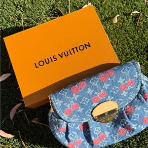 Jean Cherry 🍒 Patterned Handbag